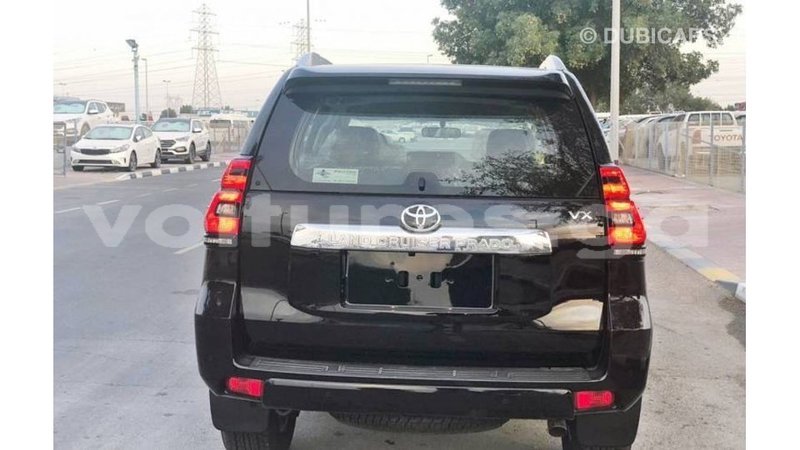 Big with watermark toyota prado estuary import dubai 6436