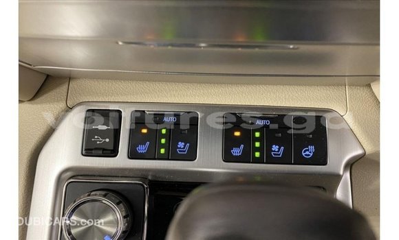 Acheter Import Voiture Toyota Land Cruiser Noir à Import - Dubai, Estuaire Acheter Import Voiture Toyota Land Cruiser Noir à Import - Dubai, Estuaire