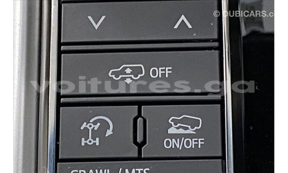 Acheter Import Voiture Toyota Land Cruiser Noir à Import - Dubai, Estuaire Acheter Import Voiture Toyota Land Cruiser Noir à Import - Dubai, Estuaire