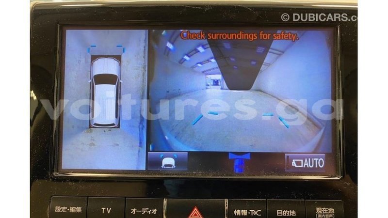 Big with watermark toyota land cruiser estuary import dubai 6440