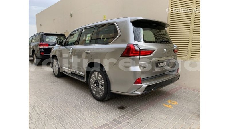 Big with watermark lexus lx estuary import dubai 6443