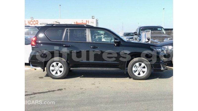 Big with watermark toyota prado estuary import dubai 6449