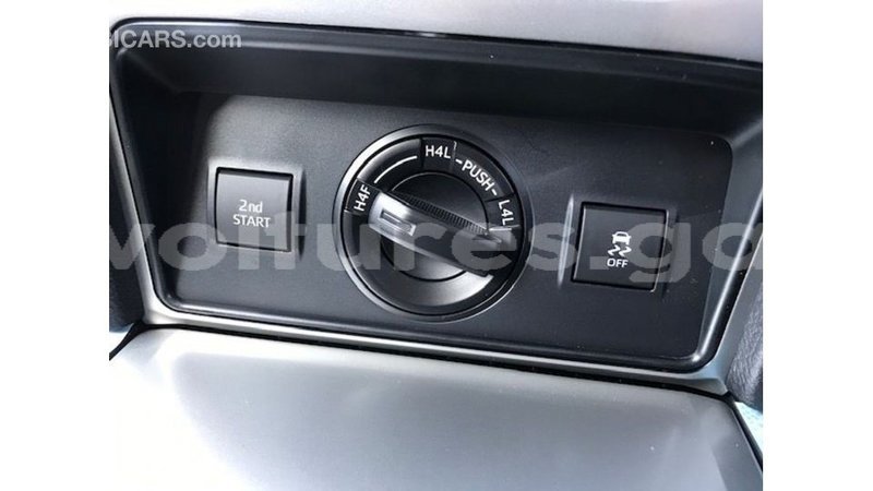 Big with watermark toyota prado estuary import dubai 6449