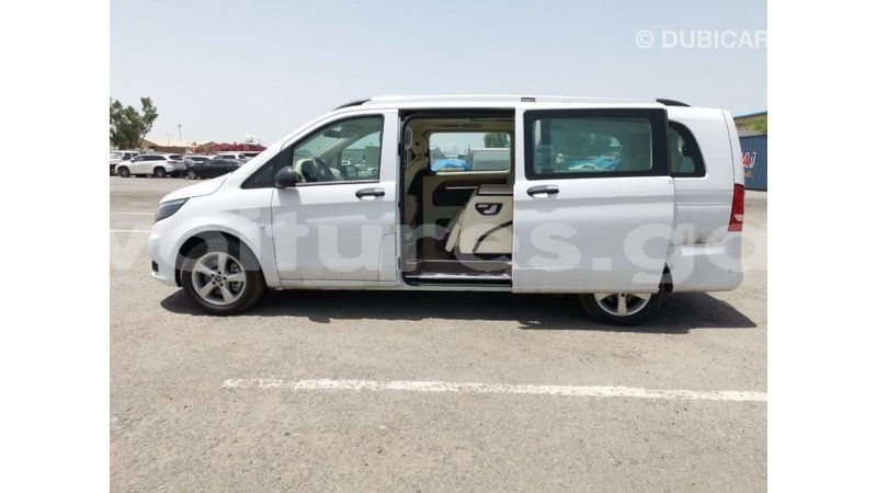 Big with watermark mercedes benz vito estuary import dubai 6453