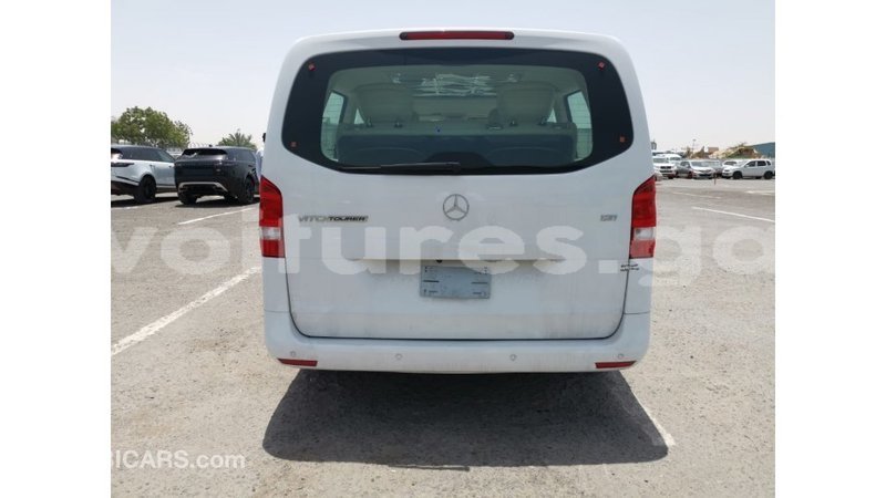 Big with watermark mercedes benz vito estuary import dubai 6453