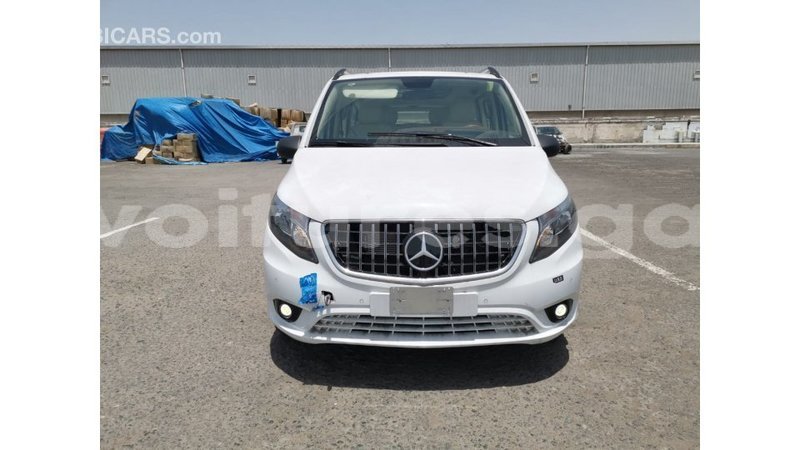 Big with watermark mercedes benz vito estuary import dubai 6453