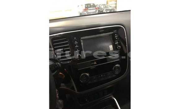 Acheter Import Voiture Mitsubishi Outlander Noir à Import - Dubai, Estuaire Acheter Import Voiture Mitsubishi Outlander Noir à Import - Dubai, Estuaire