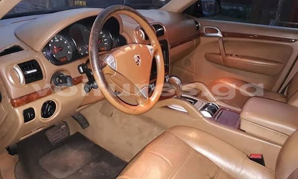 Acheter Occasion Voiture Porsche Cayenne Noir à Port–Gentil, Ogooué-Maritime Acheter Occasion Voiture Porsche Cayenne Noir à Port–Gentil, Ogooué-Maritime