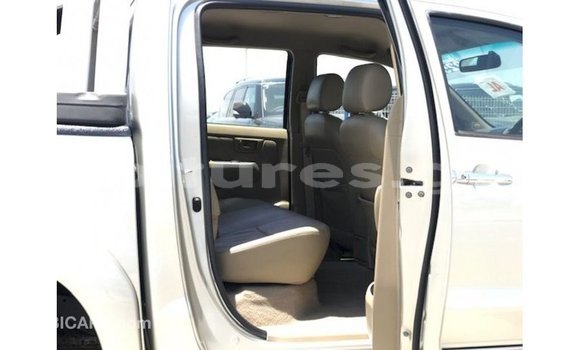 Buy Import Toyota Hilux Other Car in Import - Dubai in Estuary Buy Import Toyota Hilux Other Car in Import - Dubai in Estuary