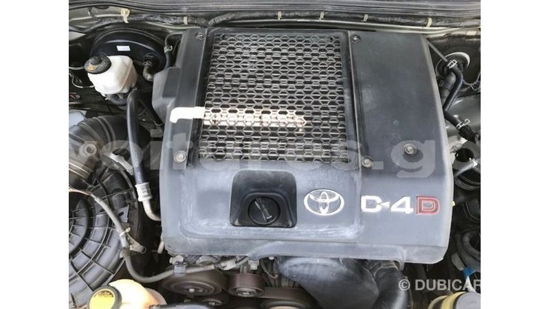 Big with watermark toyota hilux estuary import dubai 6464