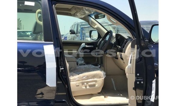 Sayi Imported Toyota Land Cruiser Blue Mota in Import - Dubai a estuary Sayi Imported Toyota Land Cruiser Blue Mota in Import - Dubai a estuary