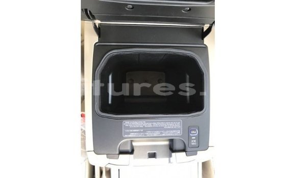 Sayi Imported Toyota Land Cruiser Blue Mota in Import - Dubai a estuary Sayi Imported Toyota Land Cruiser Blue Mota in Import - Dubai a estuary