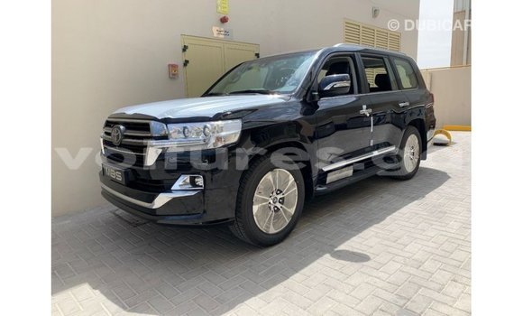 Acheter Import Voiture Toyota Land Cruiser Noir à Import - Dubai, Estuaire Acheter Import Voiture Toyota Land Cruiser Noir à Import - Dubai, Estuaire