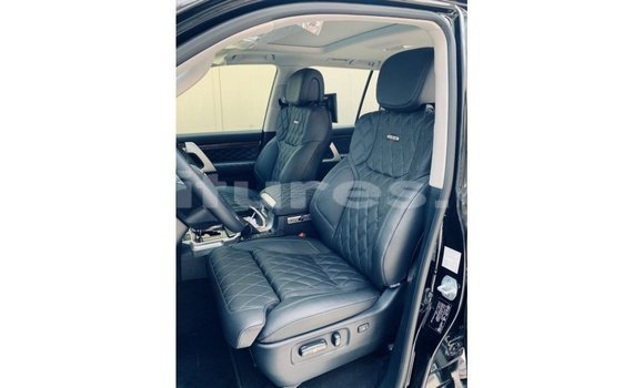 Acheter Import Voiture Toyota Land Cruiser Noir à Import - Dubai, Estuaire Acheter Import Voiture Toyota Land Cruiser Noir à Import - Dubai, Estuaire