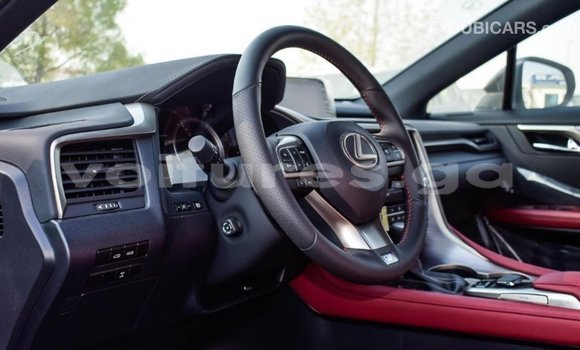 Acheter Import Voiture Lexus RX 300 Blanc à Import - Dubai, Estuaire Acheter Import Voiture Lexus RX 300 Blanc à Import - Dubai, Estuaire