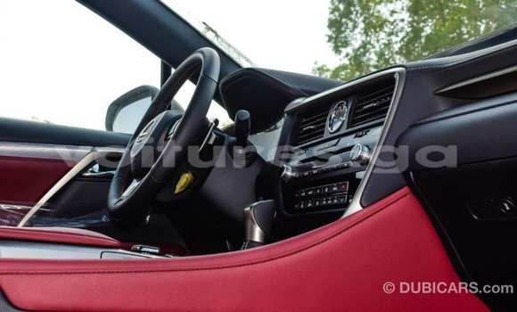 Acheter Import Voiture Lexus RX 300 Blanc à Import - Dubai, Estuaire Acheter Import Voiture Lexus RX 300 Blanc à Import - Dubai, Estuaire