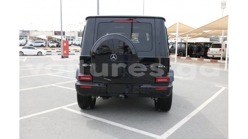 Big with watermark mercedes benz 190 estuary import dubai 6476