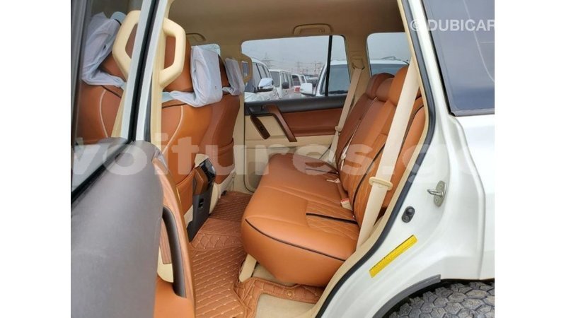 Big with watermark toyota prado estuary import dubai 6477