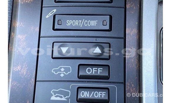 Acheter Import Voiture Toyota Land Cruiser Noir à Import - Dubai, Estuaire Acheter Import Voiture Toyota Land Cruiser Noir à Import - Dubai, Estuaire