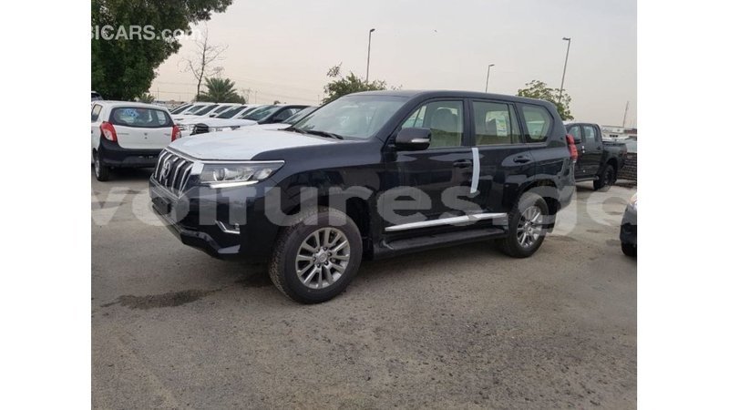 Big with watermark toyota prado estuary import dubai 6494