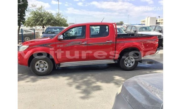 Acheter Import Voiture Toyota Hilux Rouge à Import - Dubai, Estuaire Acheter Import Voiture Toyota Hilux Rouge à Import - Dubai, Estuaire
