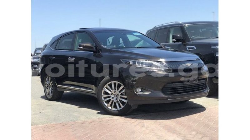 Big with watermark toyota harrier estuary import dubai 6503