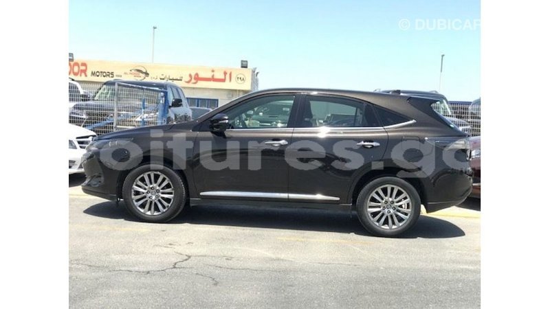 Big with watermark toyota harrier estuary import dubai 6503