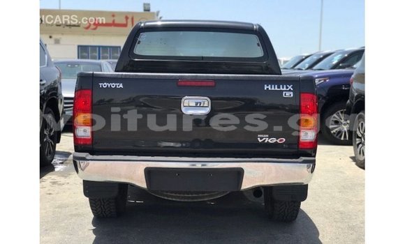 Sayi Imported Toyota Hilux Black Mota in Import - Dubai a estuary Sayi Imported Toyota Hilux Black Mota in Import - Dubai a estuary