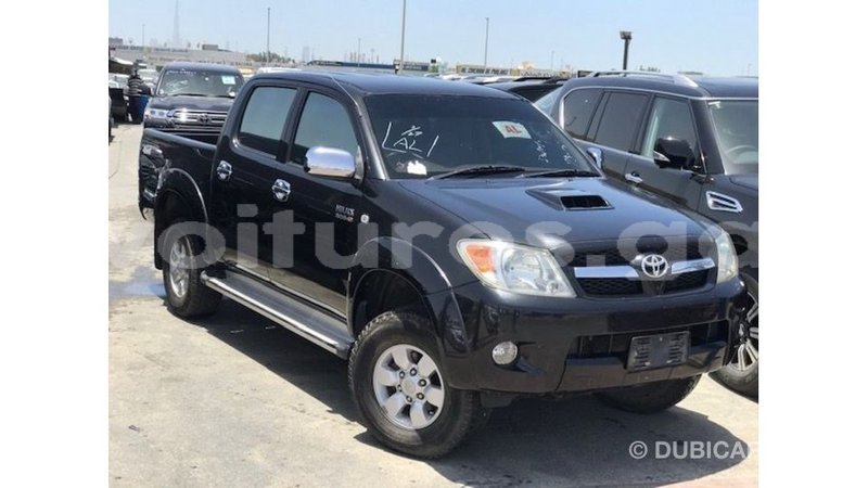 Big with watermark toyota hilux estuary import dubai 6504