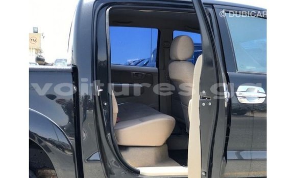 Sayi Imported Toyota Hilux Black Mota in Import - Dubai a estuary Sayi Imported Toyota Hilux Black Mota in Import - Dubai a estuary