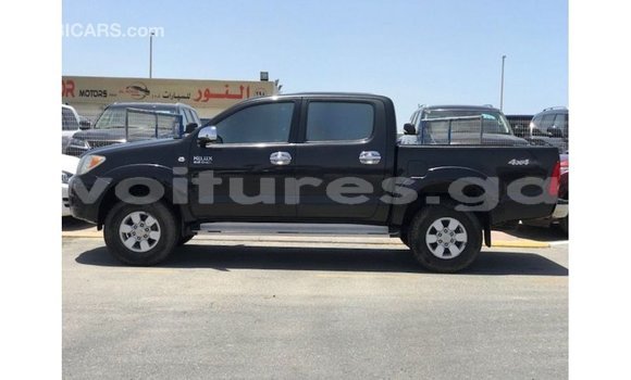 Sayi Imported Toyota Hilux Black Mota in Import - Dubai a estuary Sayi Imported Toyota Hilux Black Mota in Import - Dubai a estuary