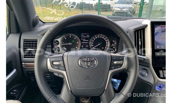 Buy Import Toyota Land Cruiser Other Car in Import - Dubai in Estuary Buy Import Toyota Land Cruiser Other Car in Import - Dubai in Estuary