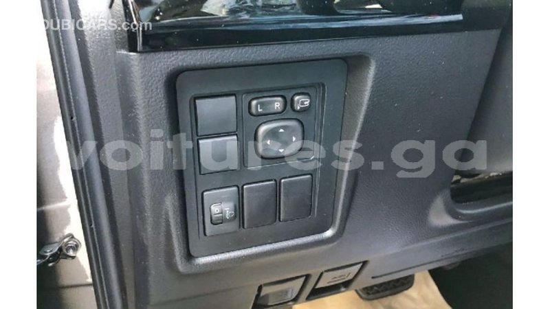 Big with watermark toyota prado estuary import dubai 6514