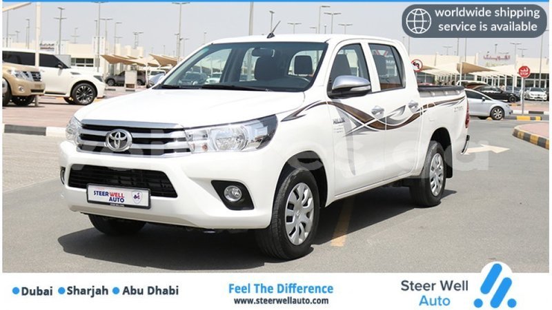 Big with watermark toyota hilux estuary import dubai 6516