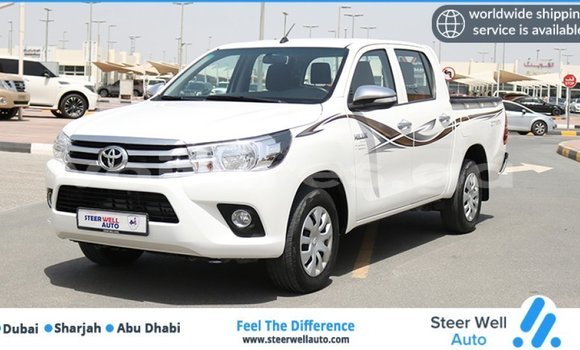 Acheter Import Voiture Toyota Hilux Blanc à Import - Dubai, Estuaire Acheter Import Voiture Toyota Hilux Blanc à Import - Dubai, Estuaire