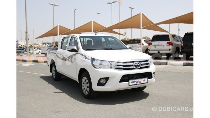 Big with watermark toyota hilux estuary import dubai 6516