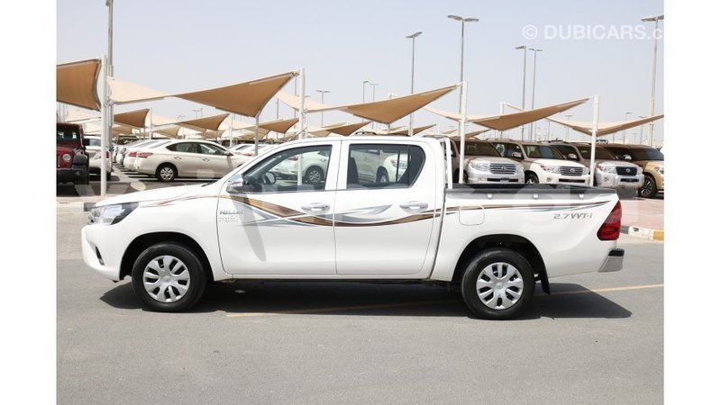 Big with watermark toyota hilux estuary import dubai 6516