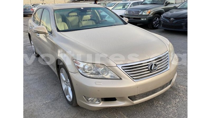 Big with watermark lexus ls estuary import dubai 6517