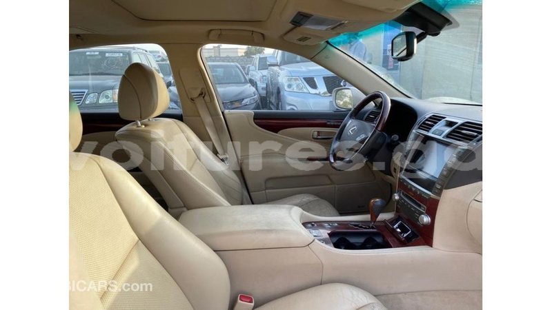 Big with watermark lexus ls estuary import dubai 6517