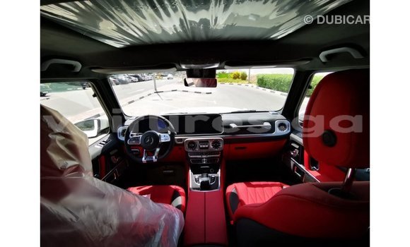 Acheter Import Voiture Mercedes-Benz 190 Blanc à Import - Dubai, Estuaire Acheter Import Voiture Mercedes-Benz 190 Blanc à Import - Dubai, Estuaire