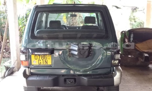 Acheter Occasion Voiture Mitsubishi Pajero Vert à Libreville, Estuaire Acheter Occasion Voiture Mitsubishi Pajero Vert à Libreville, Estuaire