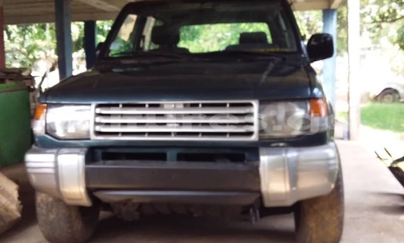 Acheter Occasion Voiture Mitsubishi Pajero Vert à Libreville, Estuaire Acheter Occasion Voiture Mitsubishi Pajero Vert à Libreville, Estuaire