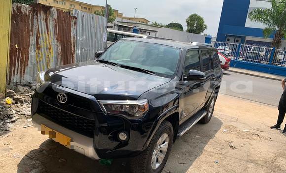 Sayi Na hannu Toyota 4Runner Black Mota in Libreville a estuary Sayi Na hannu Toyota 4Runner Black Mota in Libreville a estuary