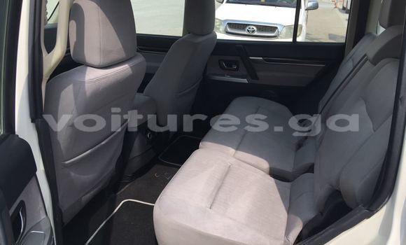 Acheter Occasion Voiture Mitsubishi Pajero Blanc à Libreville, Estuaire Acheter Occasion Voiture Mitsubishi Pajero Blanc à Libreville, Estuaire