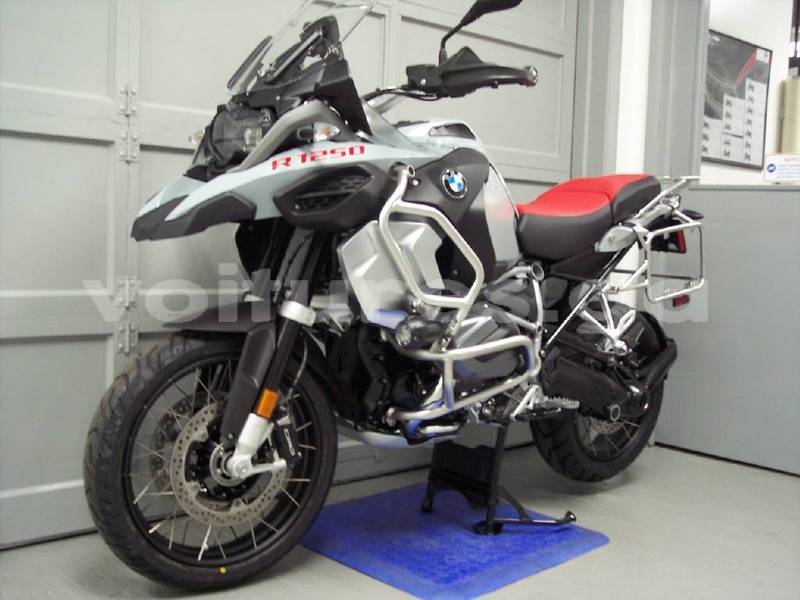 Big with watermark bmw r1200gs adventure estuaire libreville 6545