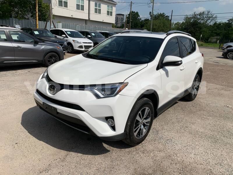 Big with watermark toyota rav4 estuaire libreville 6546