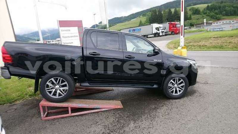 Big with watermark toyota hilux estuaire libreville 6547