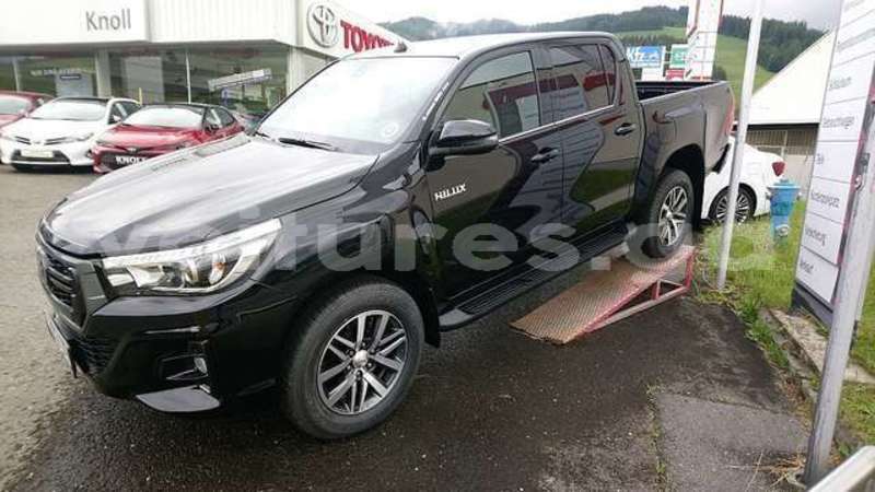 Big with watermark toyota hilux estuaire libreville 6547