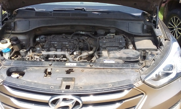 Buy Used Hyundai Santa Fe Silver Car in Libreville in Estuary Buy Used Hyundai Santa Fe Silver Car in Libreville in Estuary