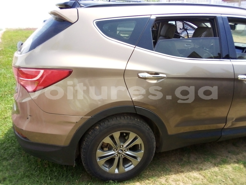 Big with watermark hyundai santa fe estuaire libreville 6548